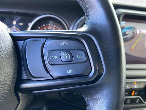 Used 2021 Jeep Wrangler Sport S image 18