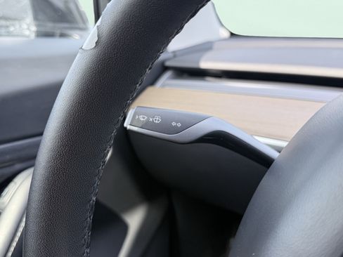 Used 2021 Tesla Model 3 Standard Range Plus RWD image 53
