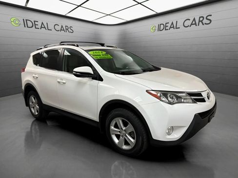 Used 2014 Toyota RAV4 XLE AWD/4WD image 3