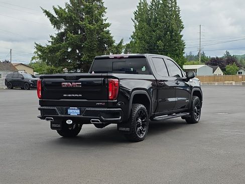 Used 2020 GMC Sierra 1500 AT4 w/ AT4 Premium Package AWD/4WD image 5