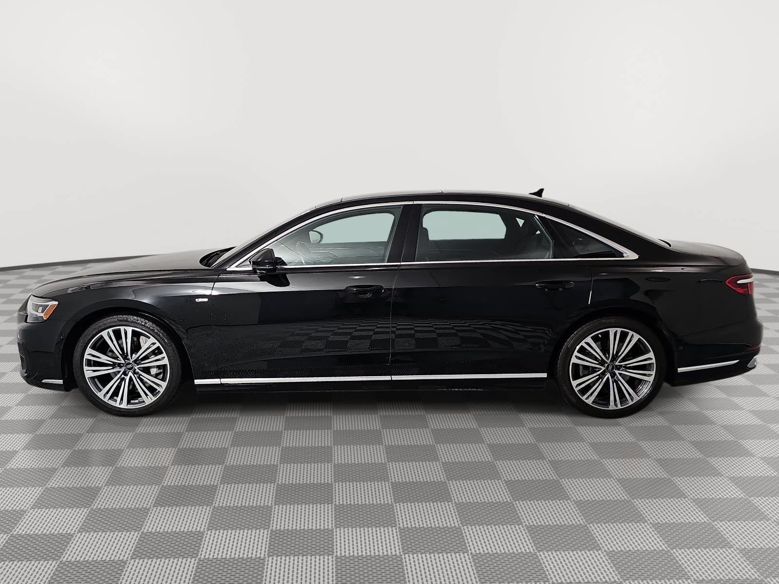 Used 2023 Audi A8 L 3.0T w/ Executive Package AWD/4WD image 5