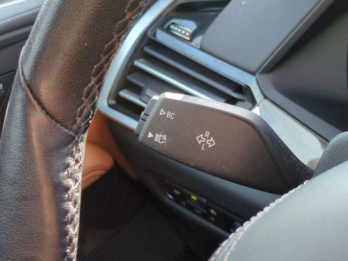 Certified 2022 BMW X5 xDrive40i image 28