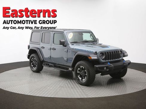 Used 2024 Jeep Wrangler Unlimited Rubicon 4xe AWD/4WD image 52