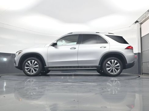 Used 2020 Mercedes-Benz GLE 350 4MATIC w/ Premium Package image 17