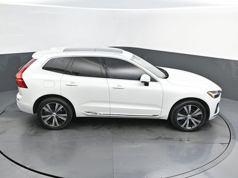 Certified 2023 Volvo XC60 B5 Plus w/ Protection Package Premier image 28
