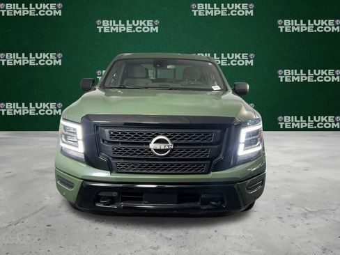 Used 2024 Nissan Titan SV w/ SV Bronze Edition Package image 6