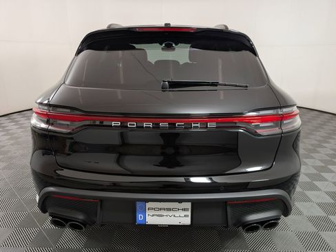 Used 2026 Porsche Macan AWD/4WD image 11