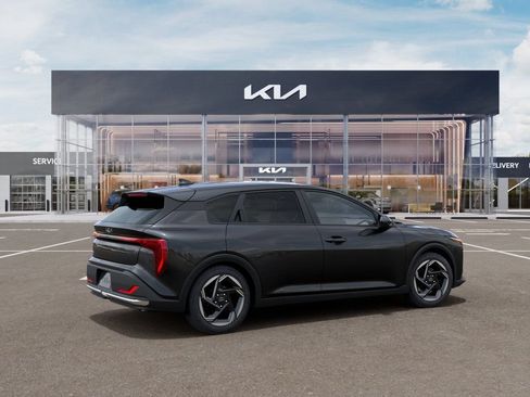 New 2026 Kia K4 GT-Line Turbo FWD image 6