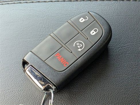 New 2026 Jeep Compass Latitude image 28