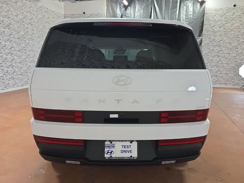 New 2026 Hyundai Santa Fe SE image 5