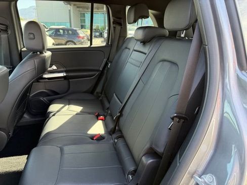Certified 2022 Mercedes-Benz GLB 250 4MATIC image 24