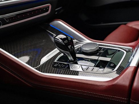 Used 2022 BMW X6 M50i image 37