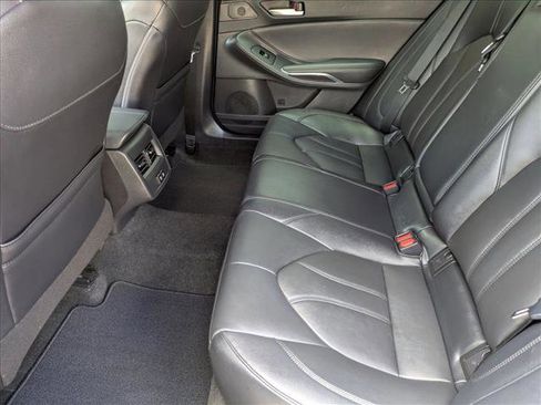 Used 2019 Toyota Avalon XLE FWD image 17
