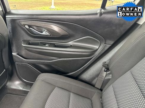 Certified 2023 GMC Terrain SLE w/ Driver Convenience Package image 16