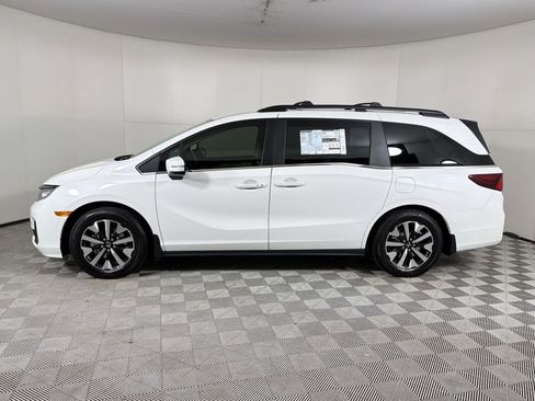 New 2026 Honda Odyssey EX-L image 2