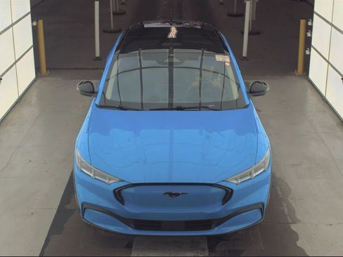 Used 2023 Ford Mustang Mach-E Premium image 3