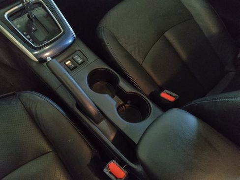Used 2019 Nissan Sentra SR Turbo w/ Premium Package (SR Turbo) FWD image 26