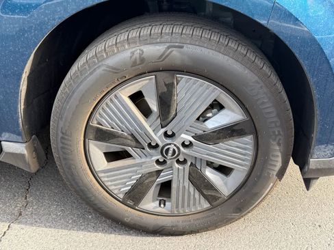 Certified 2025 Nissan Murano SL w/ Cargo Package image 6