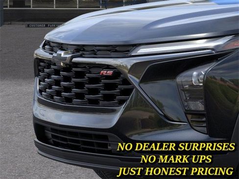 New 2026 Chevrolet Trax RS image 13