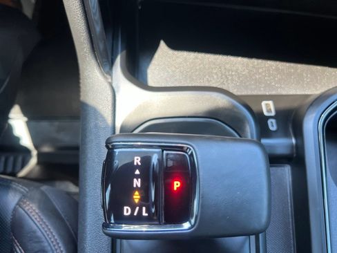 Used 2024 GMC Sierra 1500 AT4 w/ Technology Package AWD/4WD image 90