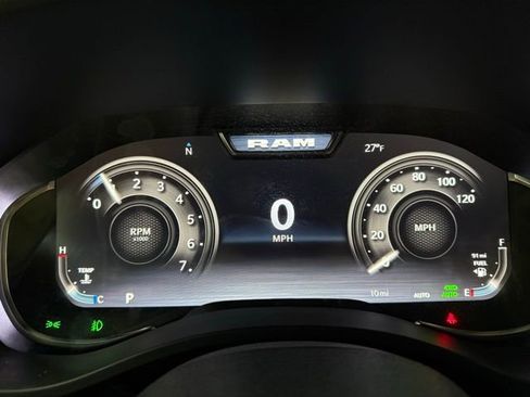 New 2026 RAM 1500 4x4 Crew Cab image 21