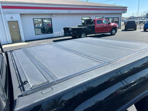 Used 2018 GMC Sierra 1500 Denali w/ Denali Ultimate Package image 10