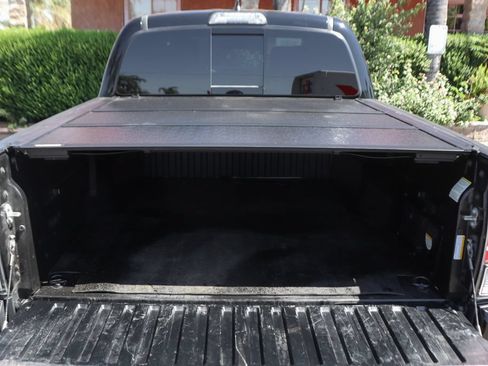Used 2019 Toyota Tacoma TRD Pro AWD/4WD image 8