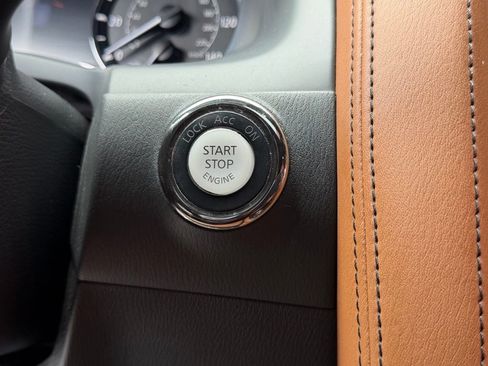 Used 2021 INFINITI QX80 Sensory w/ All-Season Package AWD/4WD image 17