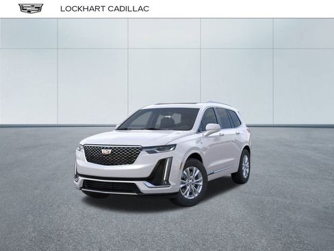 New 2025 Cadillac XT6 Luxury image 8