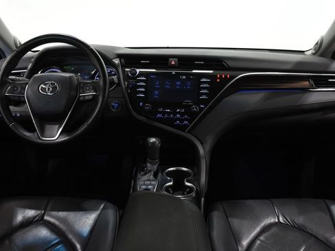 Used 2018 Toyota Camry XLE w/ Audio Package FWD image 10