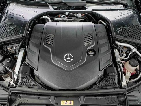 Used 2025 Mercedes-Benz S 580 S 580 image 28