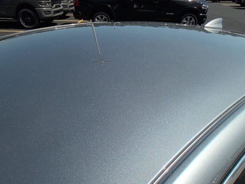 Used 2023 Chevrolet Malibu LT FWD image 13