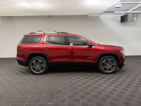 Used 2022 GMC Acadia SLT w/ Technology Package AWD/4WD image 8