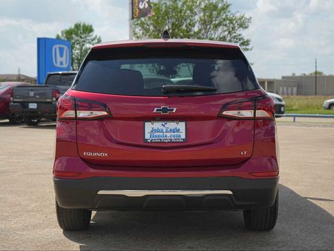 Used 2023 Chevrolet Equinox LT FWD image 5