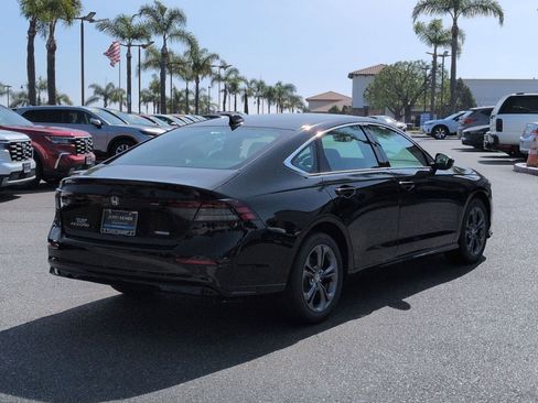 New 2026 Honda Accord EX-L image 9