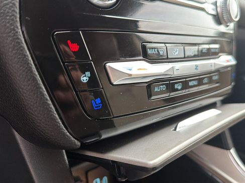 Used 2023 Ford Explorer Limited RWD image 29