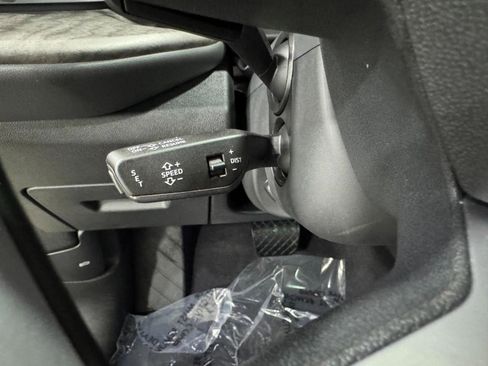 Certified 2025 Audi Q5 Premium Plus w/ Premium Plus image 29