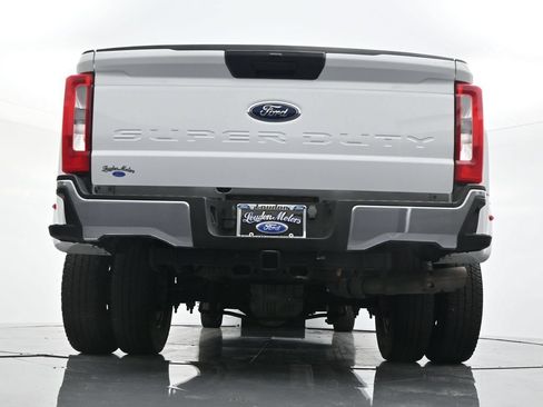 Used 2024 Ford F350 XL AWD/4WD image 47