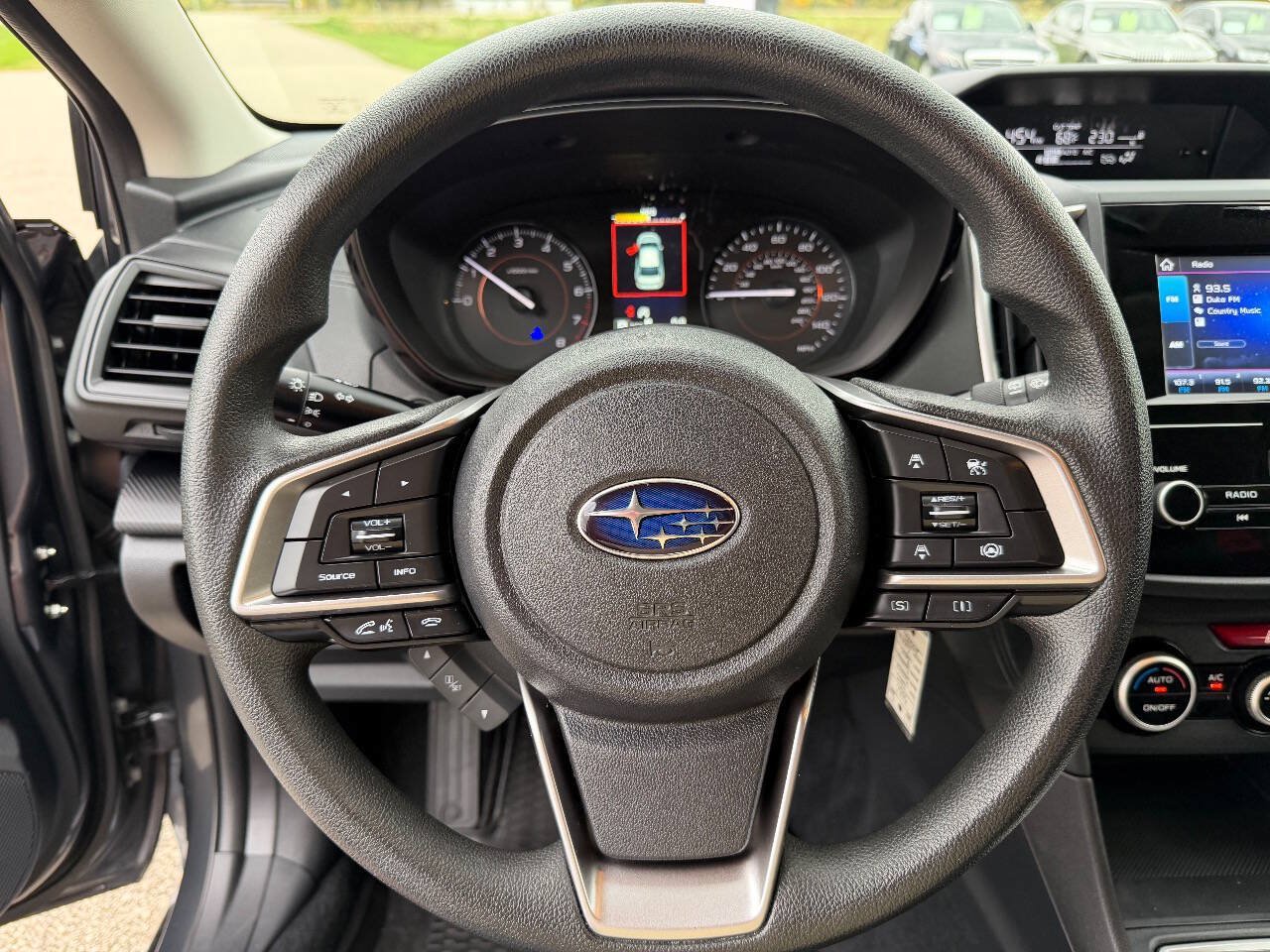 Used 2023 Subaru Crosstrek 2.0i AWD/4WD image 10
