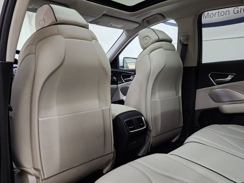 Certified 2026 Acura RDX w/ Advance Package AWD/4WD image 16