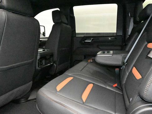 New 2026 GMC Sierra 2500 AT4 w/ AT4 Premium Plus Package AWD/4WD image 24