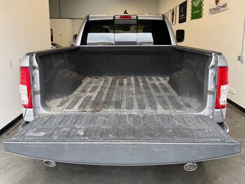 Used 2019 RAM 1500 Big Horn AWD/4WD image 14