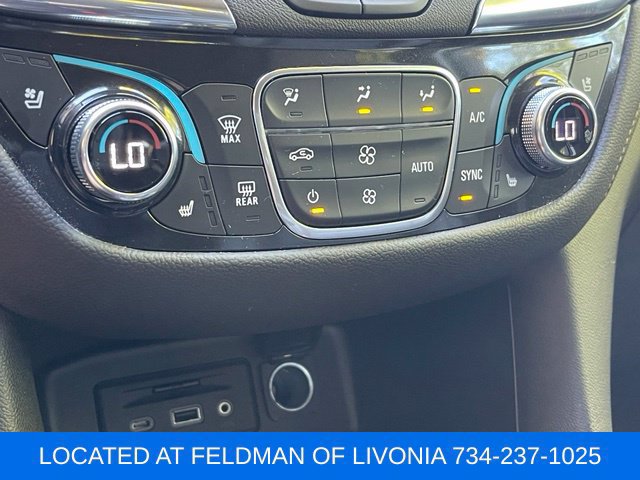 Certified 2024 Chevrolet Equinox Premier AWD/4WD image 18