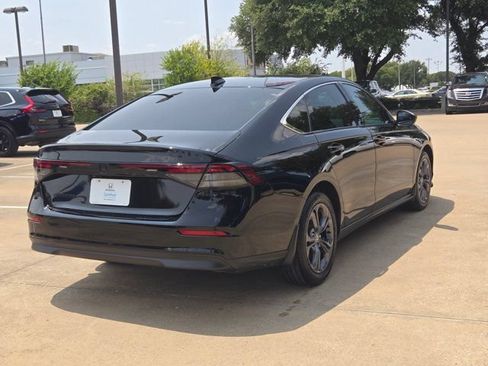Used 2023 Honda Accord EX image 5
