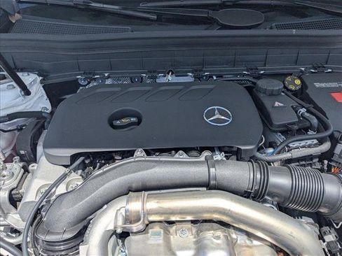 New 2026 Mercedes-Benz GLB 250 image 15
