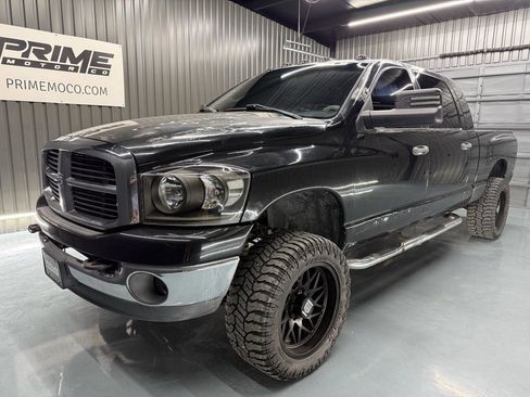 Used 2006 Dodge Ram 2500 Truck SLT AWD/4WD image 1
