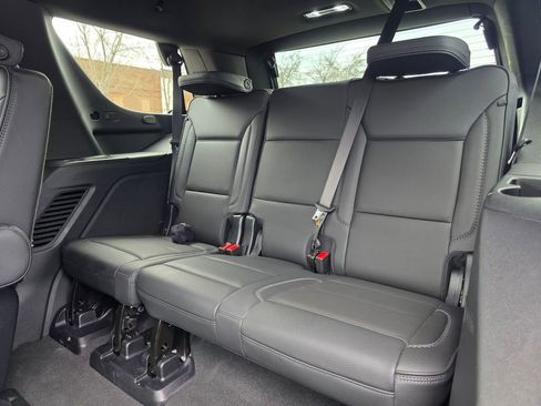 Used 2025 GMC Yukon Denali image 27