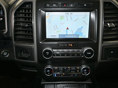 Used 2021 Ford Expedition XLT AWD/4WD image 21