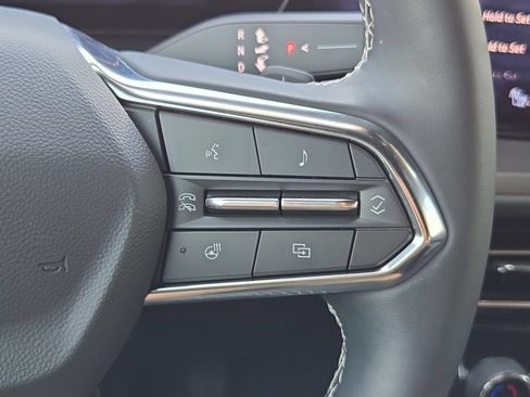 Certified 2026 Chevrolet Traverse LT w/ Driver Confidence Package FWD image 20