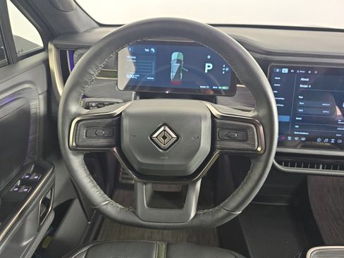 Used 2023 Rivian R1S Adventure image 28
